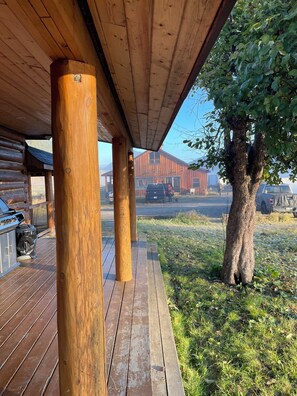 Terrace/patio - Beautiful Log Home with Fireplace and Deck on 160 acres. Pet friendly (Little Fort)
