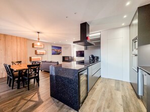 Private kitchen - Ocean Breeze – Comfortable Ap. Close to the Beach (Viana do Castelo)