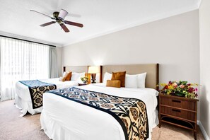 8 bedrooms, laptop workspace, iron/ironing board, bed sheets - Honua Kai 4 Free Cars KBM Resorts Front Alii Suite 4 Units, 8 Bedrooms HK Ml-3290 (Kaanapali)