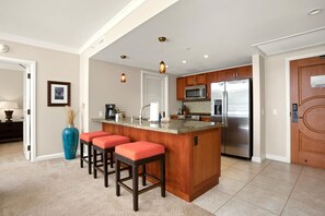Microwave, oven, dishwasher, coffee/tea maker - Honua Kai 4 Free Rental Cars KBM Resorts Gorgeous Inner Courtyard 4 Units, 7 Bedrooms HK Ml-2762 (Kaanapali)