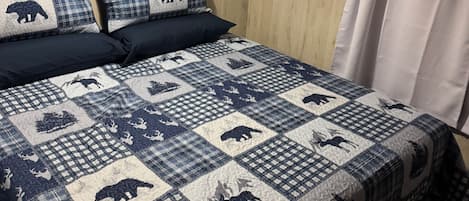 2 bedrooms, Internet, bed sheets