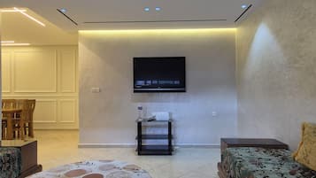 Classic-Apartment, Stadtblick | Wohnbereich