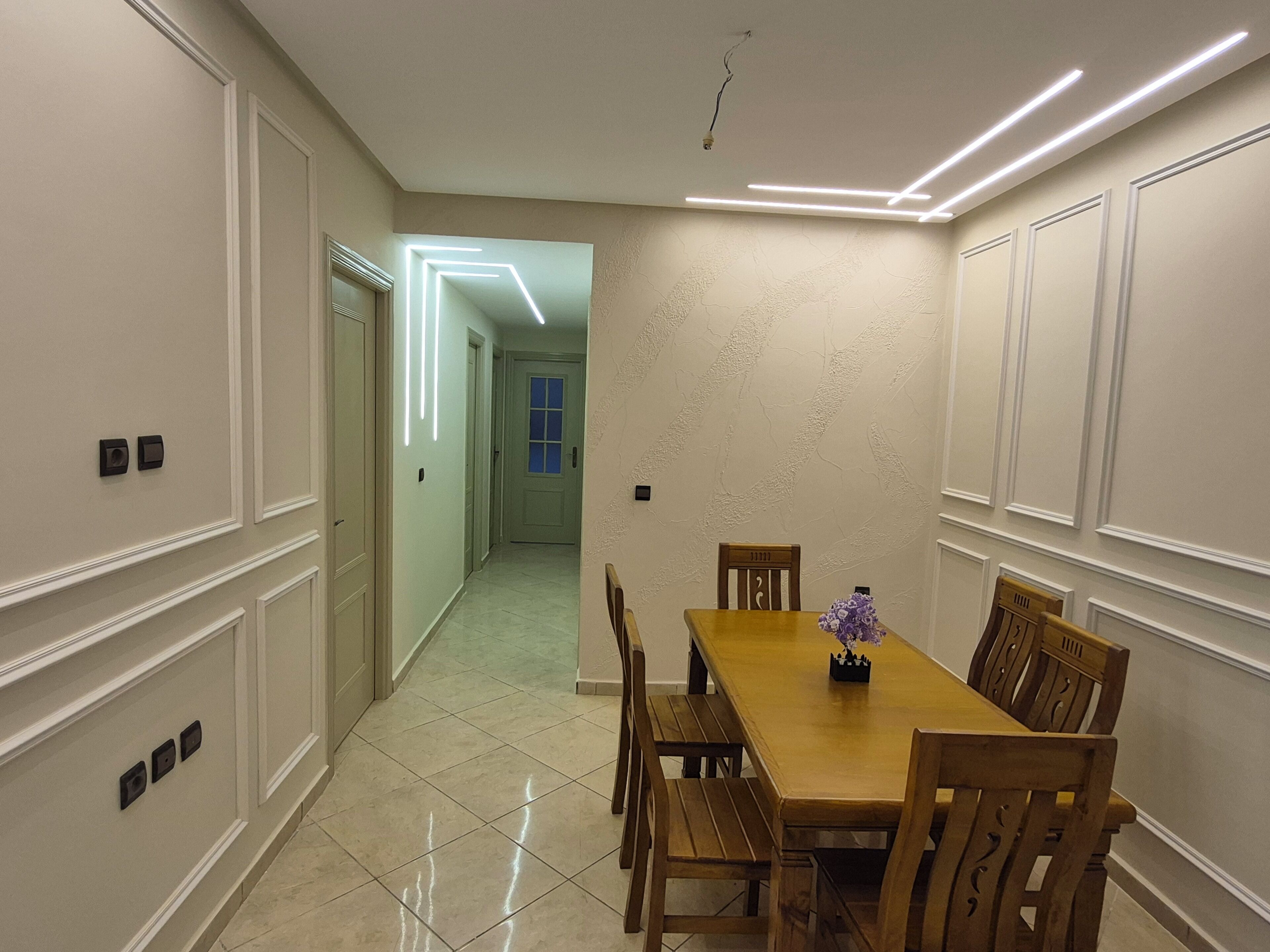 Klassiek appartement, uitzicht op de stad | Dineren