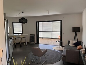 Living area - Vrbo Property (Aix-en-Provence)