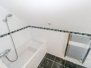 Shower - Maerdy Cwtch (Haverfordwest)