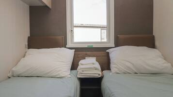 Cottage | 3 bedrooms, free WiFi, individually decorated, individually furnished