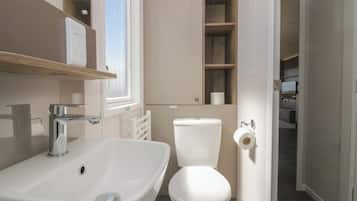 Cottage | Bathroom