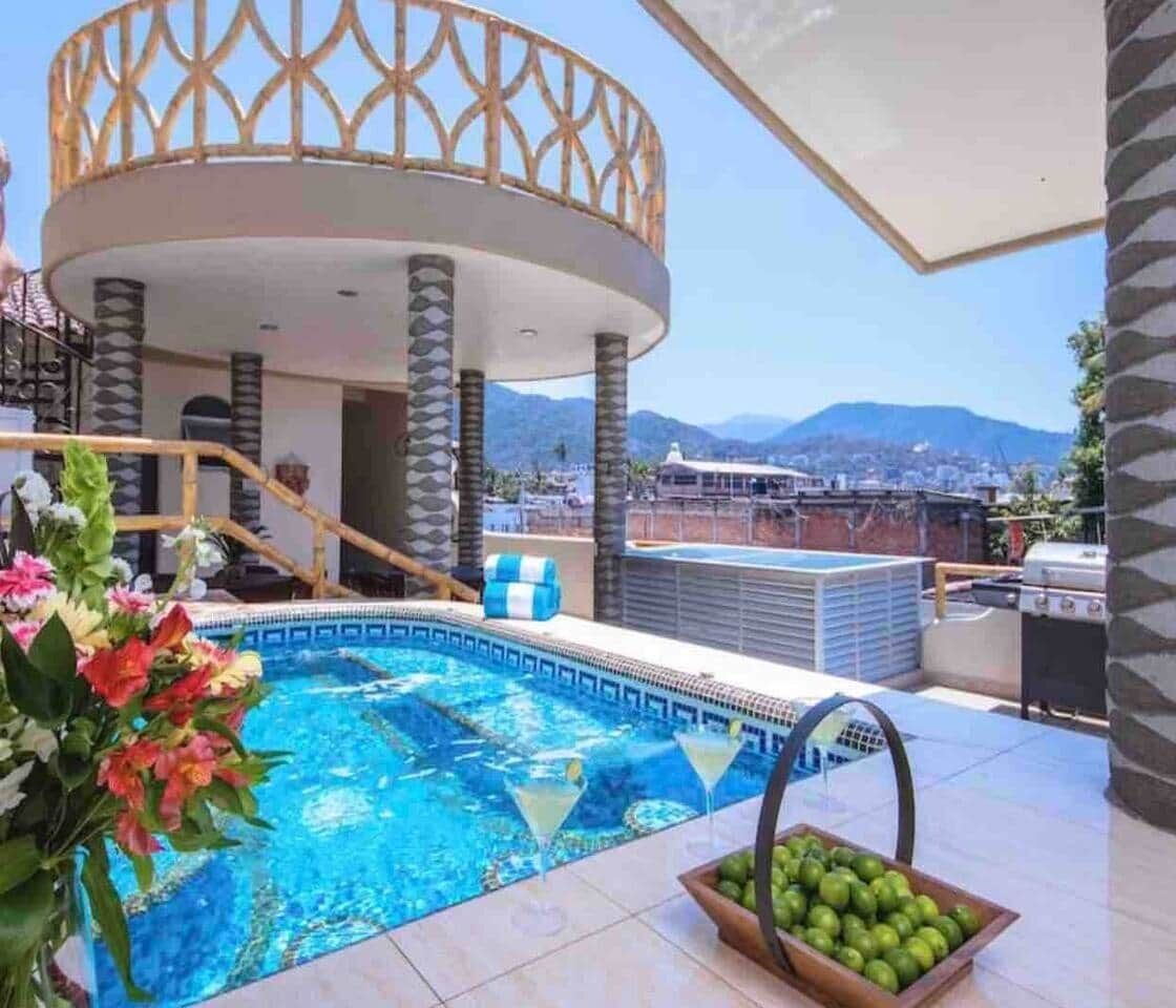 Bain à remous extérieur