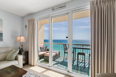 Seychelles gulf front with free beach service!  8/18 - 8/31/26 dates available
