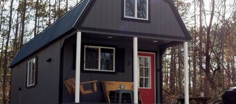 Cozy Lofted Cabin #3 at Cataract Lake Getaway
