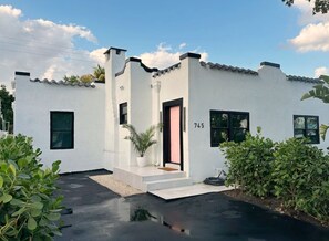 Exterior - Mediterranean-style Home Near Design District With a Pool! (Miami)