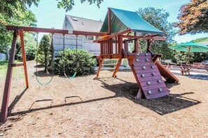 Children’s area - Great hotel room close to beaches and activities in Yarmouth/Cape Cod (Yarmouth)