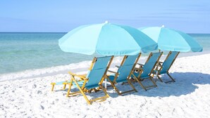 Beach - New Listing: Luxury Resort Condo | Bay Views, Lagoon Pool, Golf, Spa & More! (Panama City Beach)