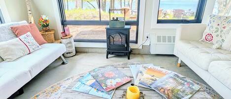 Books, stereo