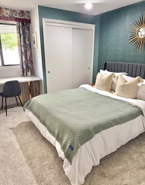 2 quartos, ferros/tábuas de passar roupa, Wi-Fi, roupa de cama