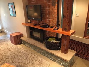 Interior - Rebekah and Malcolm's Garden Suite (Vancouver)