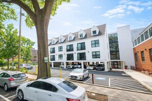Exterior - Modern Loft Near Yale |Wooster Sq| 5 Star Location (New Haven)