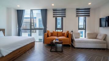 Deluxe Apartment, 2 Bedrooms, City View | Premium bedding, pillowtop beds, laptop workspace, blackout drapes