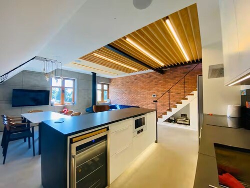 Modern 3BD Apartment in Zolynia Town Square