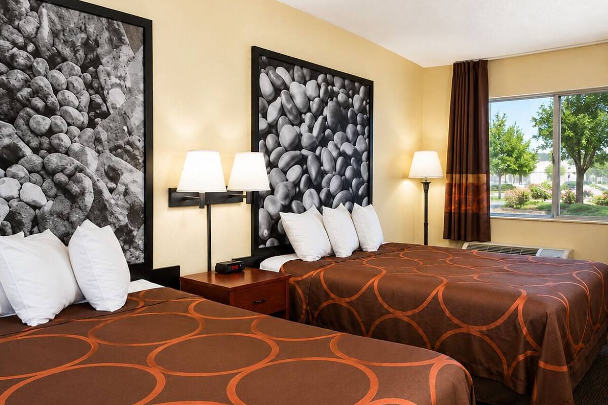 Wifi gratis y ropa de cama 