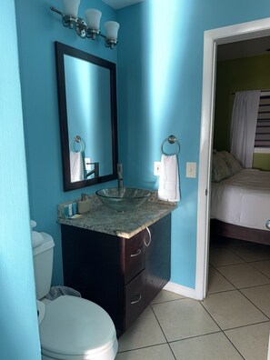 Hair dryer, towels - Red Hook Retreat with Stunning Ocean Views (Red Hook)
