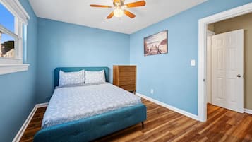 3 bedrooms, WiFi, bed sheets