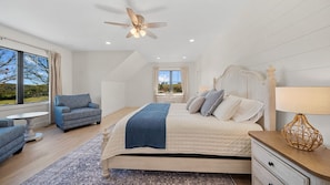 Room - Shepherd's Hope Cottage Getaway (Blaine)