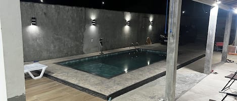 室內泳池