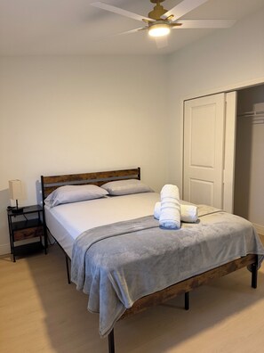 Free WiFi, bed sheets, wheelchair access