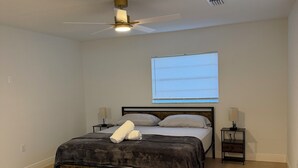 Unclassified image, 3 of 39, button - Charming 2BR/2BA Getaway – Feels Like Home (Tampa)