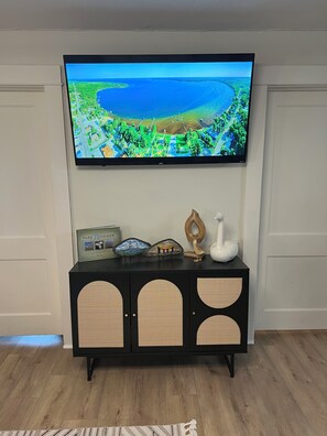 Interior - Houghton Lake - White Pine Haven (Houghton Lake)