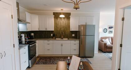 Large 1BR Loft in La Crete - Full Kitchen