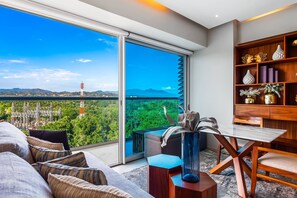 TV, ping pong - Elegant resort condo with fantastic views, private balcony, and a great location (Bucerias)