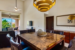 Dining - Cozy condo with loft, private balcony and gorgeous shared pool (Nuevo Vallarta)