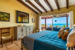 Iron/ironing board, free WiFi, bed sheets - Oceanfront condo with pool, balcony, amazing views, washer/dryer, & partial AC (Punta Mita)