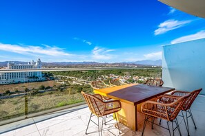 Outdoor dining - Oceanfront luxury with amazing view, 4 pools, private beach, on-site spa, dining (Bucerias)