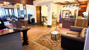 Lobby - Windy Ridge Hotel Tagaytay (Tagaytay)