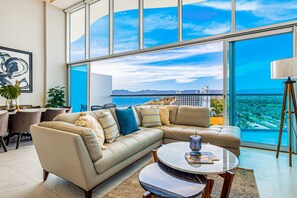 TV, ping pong - Luxury ocean-view condo with resort pool, private balcony, and washer/dryer (Nuevo Vallarta)
