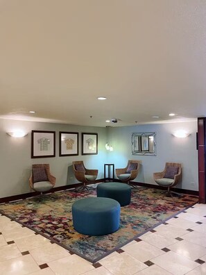 Interior - Clean Modern Studio with Free Parking, Walk to Beach. Entire Condo in Waikiki. (Honolulu)