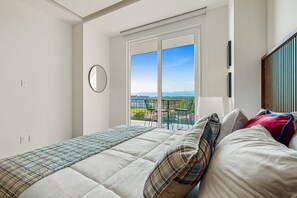 Iron/ironing board, free WiFi, bed sheets, wheelchair access - D'Toscana Residencial, PH #11 | Condo in Nuevo Vallarta with rooftop pool (Nuevo Vallarta)