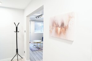 Interior - Modern 2 Bedroom|Wembley Stadium| Free Parking (Wembley)