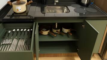 Basic Studio | Private kitchen