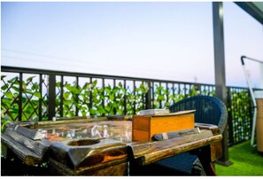 Outdoor dining - Sunset Place (Homestead)