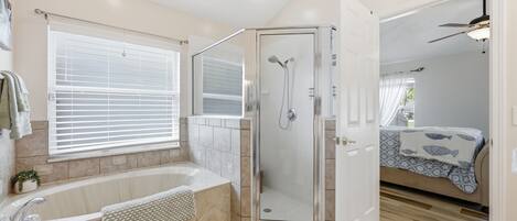 Shower, towels
