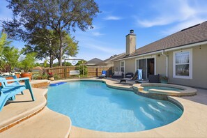 Pool - Upscale Retreat w/ Pool | Near Mayo & Beaches (Jacksonville)