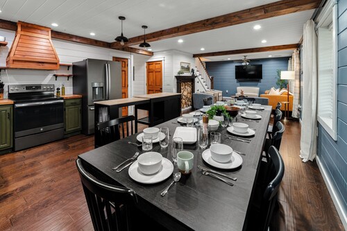 Cozy Ridge Escapes - 6BR - Hot Tub · Sauna · Fire Pit · Pickle - Bourbon Trail