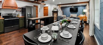 Cozy Ridge Escapes - 6BR - Hot Tub · Sauna · Fire Pit · Pickle - Bourbon Trail