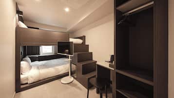 Classic Quadruple Room, 2 Double Beds, Non Smoking