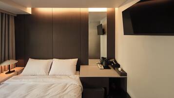 Basic Double Room, 1 Double Bed, Non Smoking