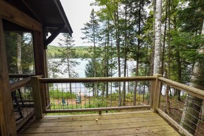 Terrace/patio - Cozy Lakeside Resort Cabin on Minerva Lake-Camp 17 (Olmstedville)